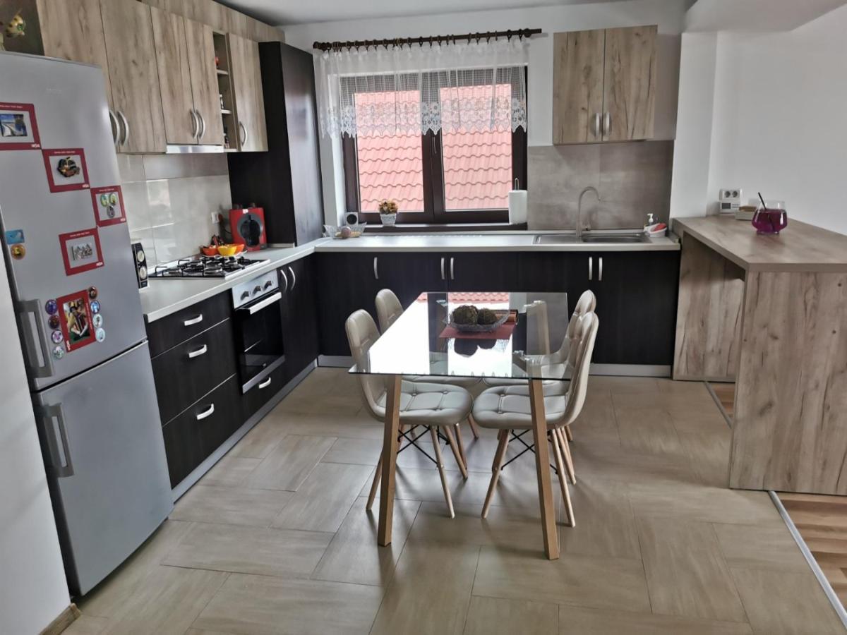 Apartament Ovidiu Gyüreg Kültér fotó