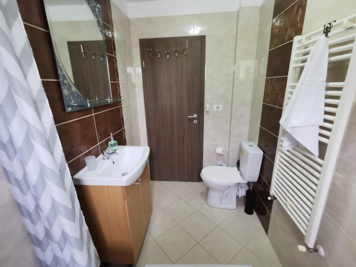 Apartament Ovidiu Gyüreg Kültér fotó